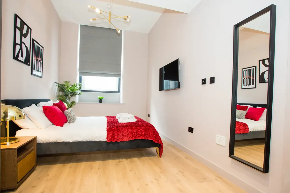 Main bedroom