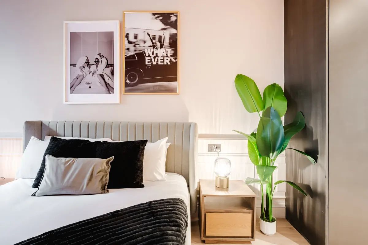 Main bedroom